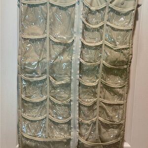 Over-the-Door multi purpose Organizer with Clear Pockets